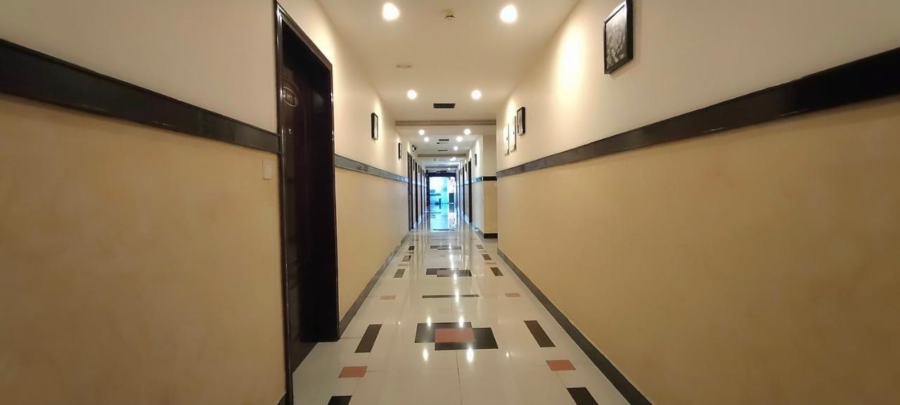 Hotel Jyothis Regency Palakkad Eksteriør bilde